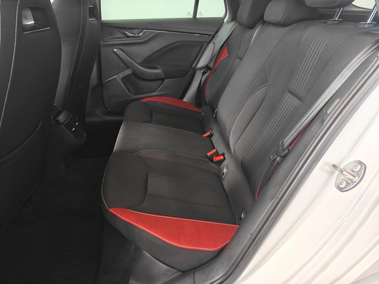 Skoda Kamiq 1.0 TSI 110 CV Monte Carlo