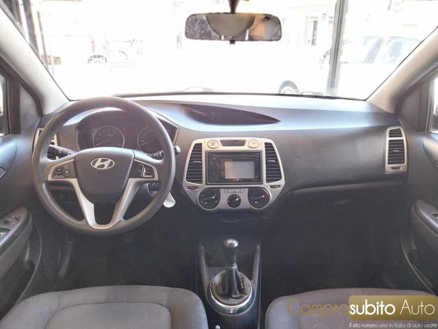 HYUNDAI i20 1.2 5p. Classic (Garanzia 12 Mesi)