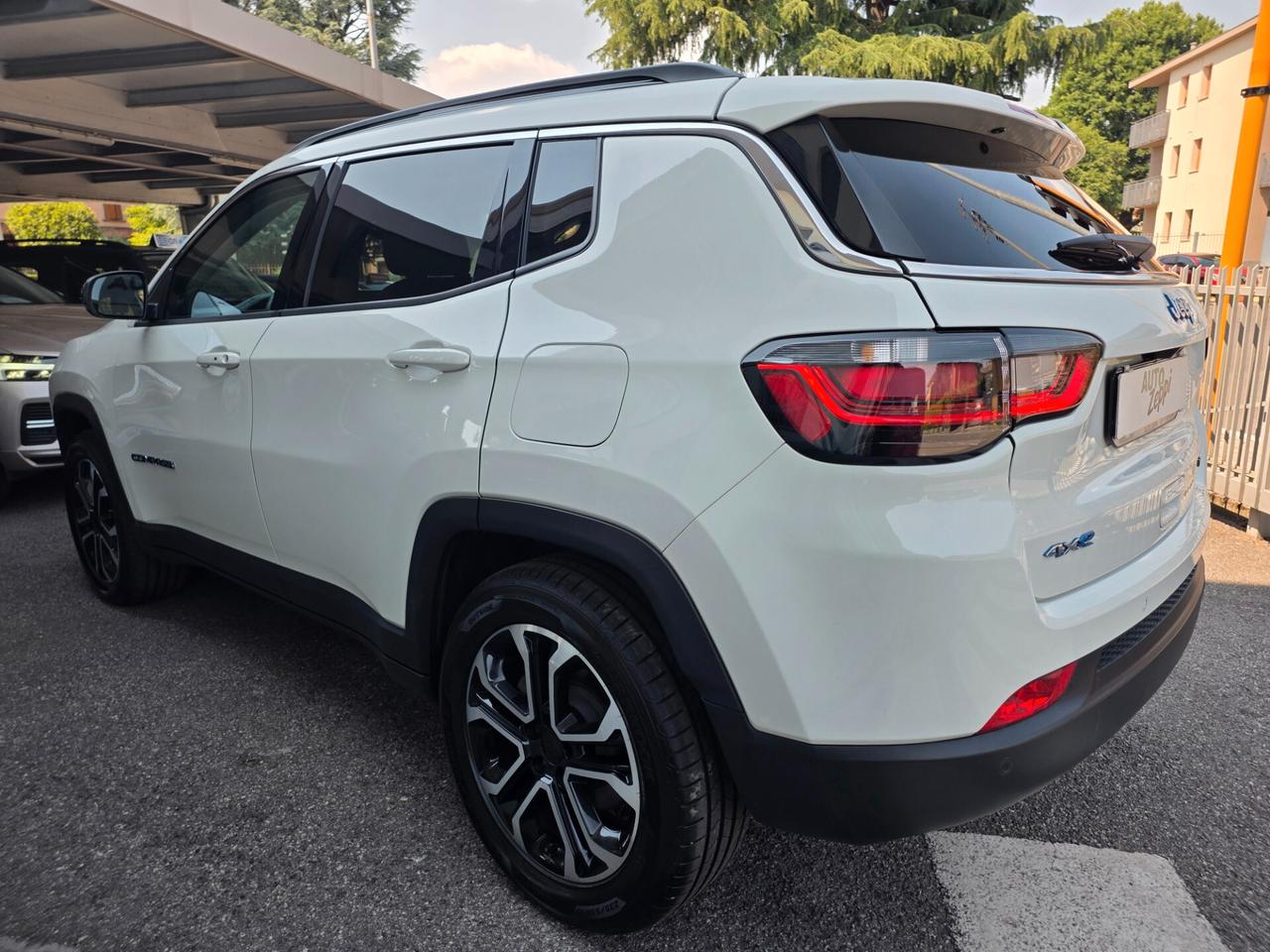 Jeep Compass 1.3 T4 Phev Limited 4xe auto / PLUG-IN