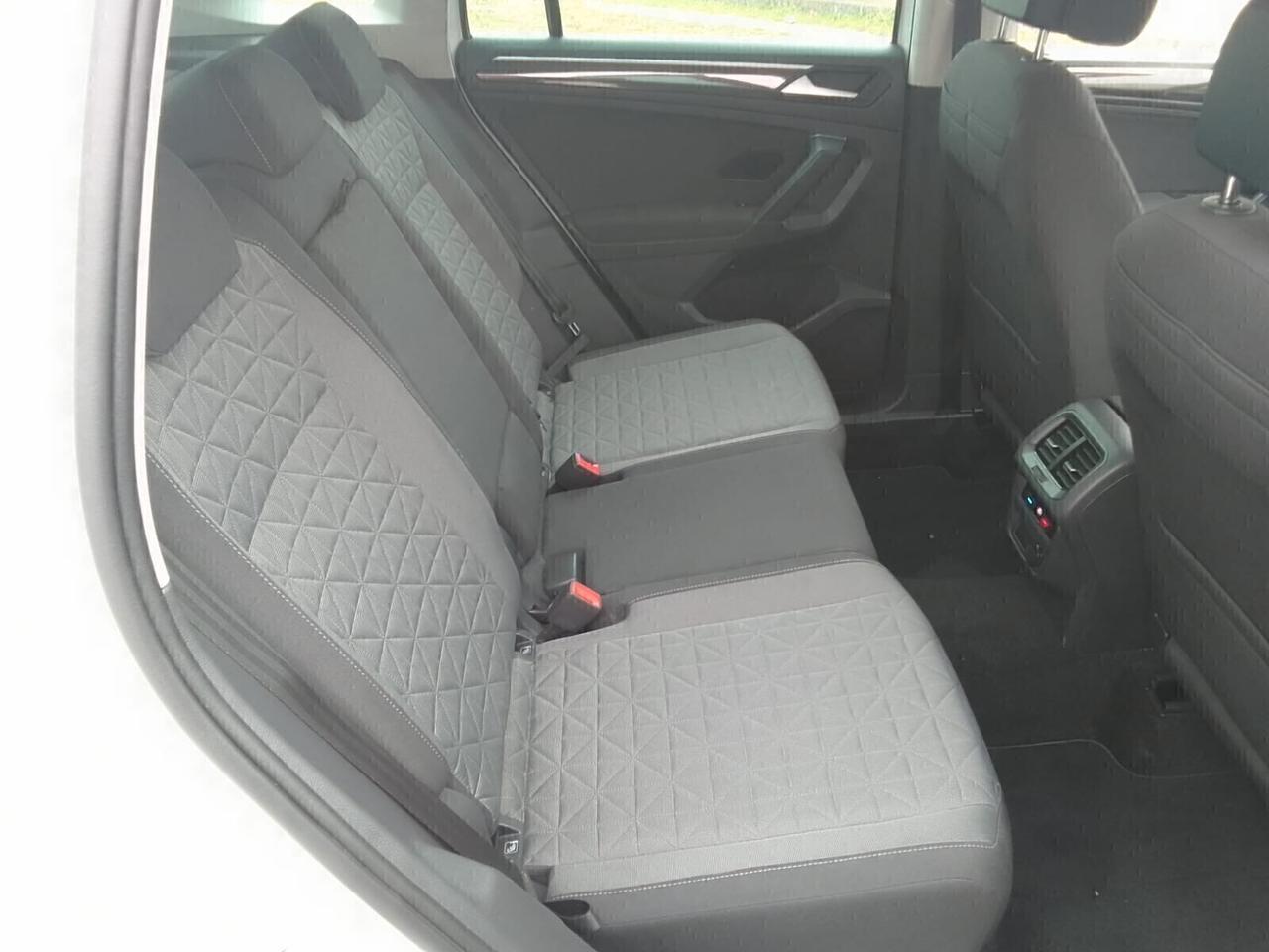 Volkswagen Tiguan 2.0 TDI 150 CV SCR DSG 4MOTION R-Line