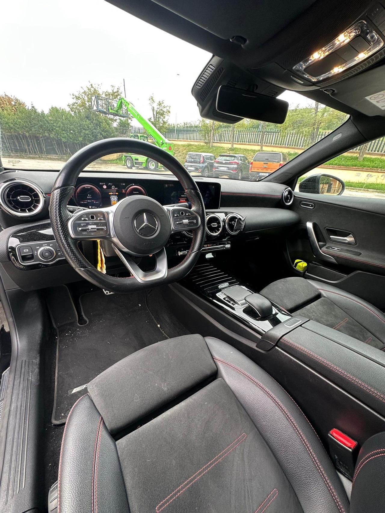 Mercedes-benz A 200 d Automatic Premium AMG