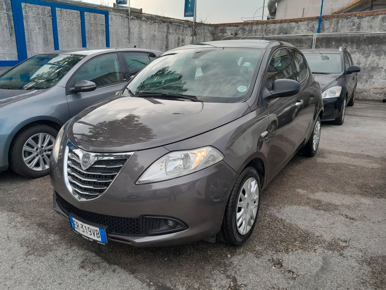 Lancia Ypsilon 1.2 69 CV 5 porte GPL Ecochic 2013