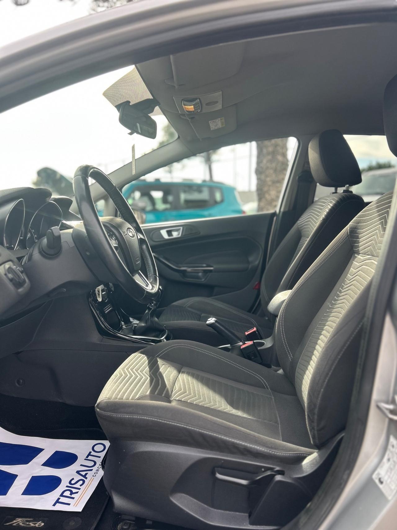 Ford Fiesta 1.5 TDCi 75CV Titanium