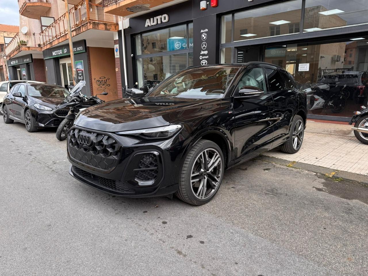 Audi Q5 2.0 TDI mhev S-LINE 204cv REGIME IVA ESPOSTA