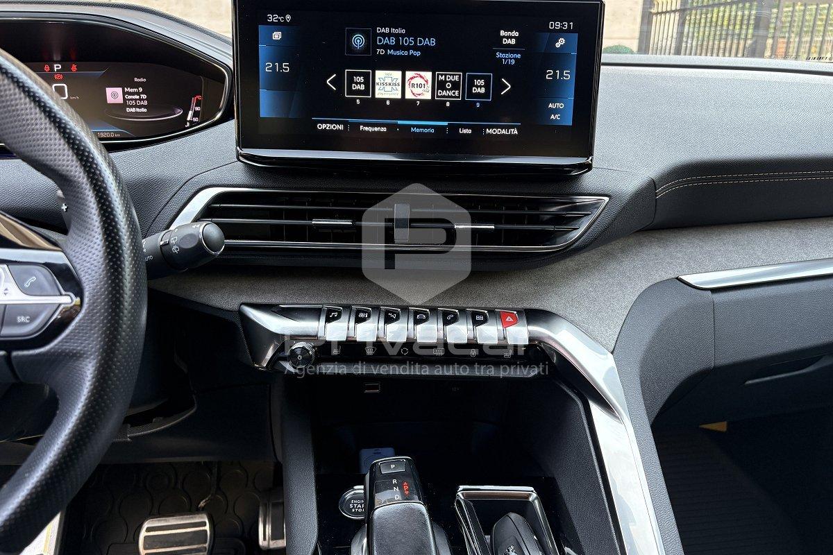 PEUGEOT 3008 BlueHDi 130 S&S EAT8 GT
