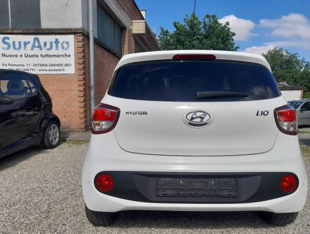 HYUNDAI i10 1.0 MPI Passion