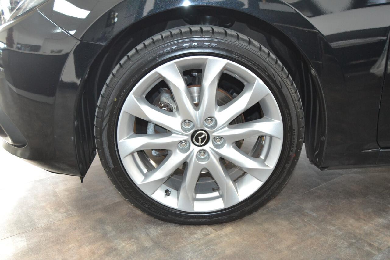 Mazda3 1.5 Skyactiv-D Exceed Cruise/Xenon/UNIPRO