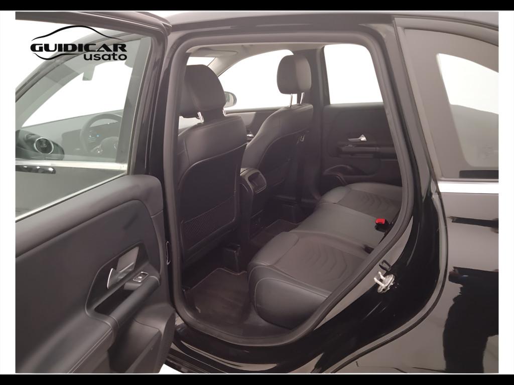 Mercedes-Benz Classe B - W247 2018 - B 180 d Sport auto