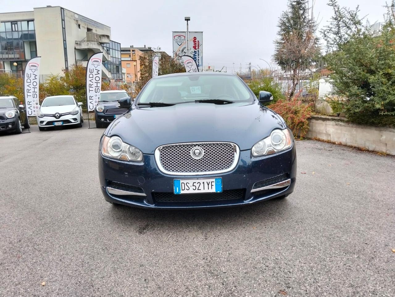 Jaguar XF 2.7D V6 Premium Luxury