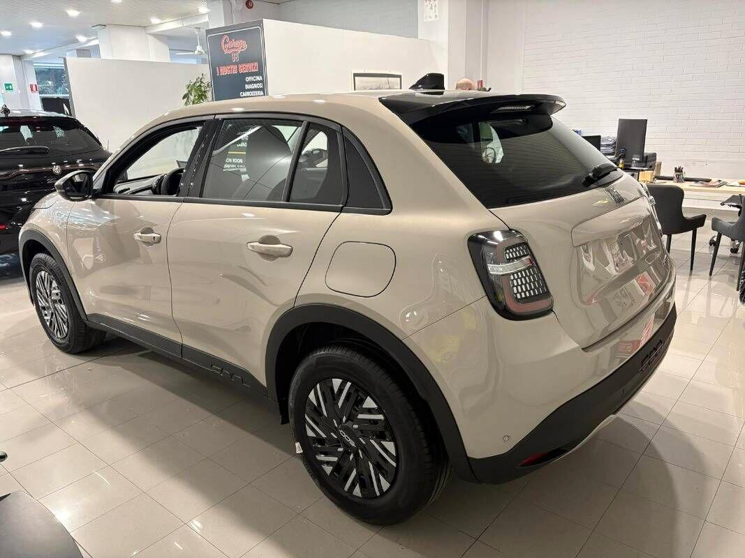 Fiat 600 1.2 hybrid 110cv auto