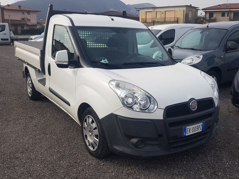 FIAT Dobl�� DOBLO&#x27; WORK-UP 1.6 105CV MJT rif.EK003