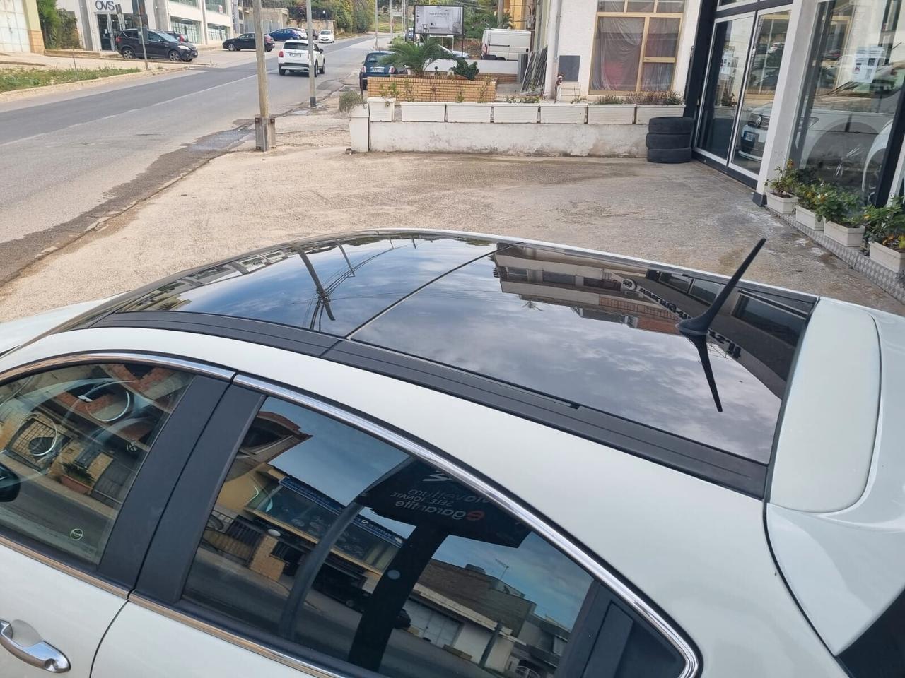 Alfa Romeo Giulietta 1.6 JTDm-2 105 CV TETTUCCIO PELLE