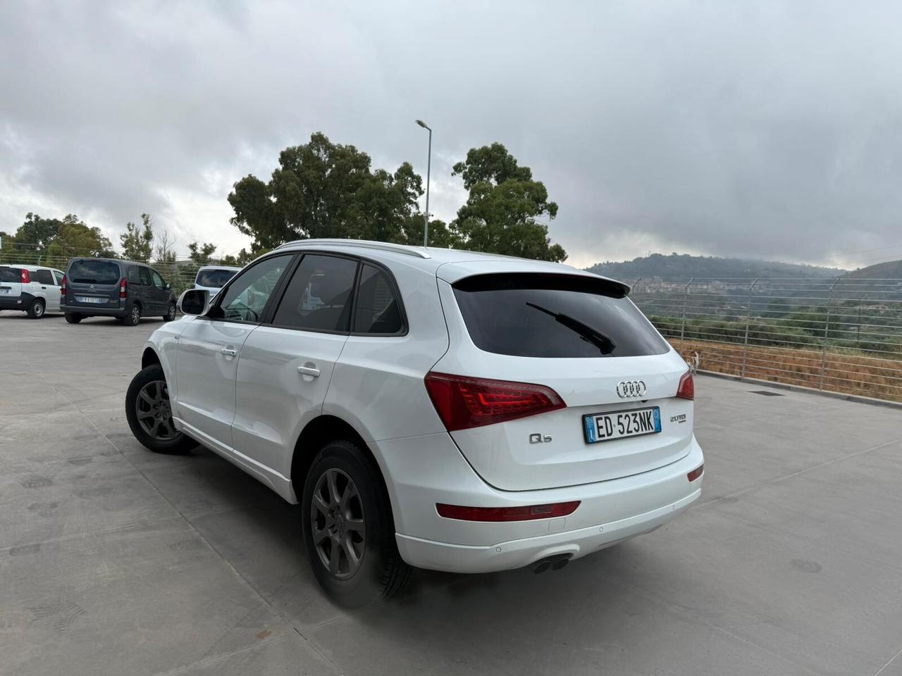 Audi Q5 2.0 TDI 143 CV quattro