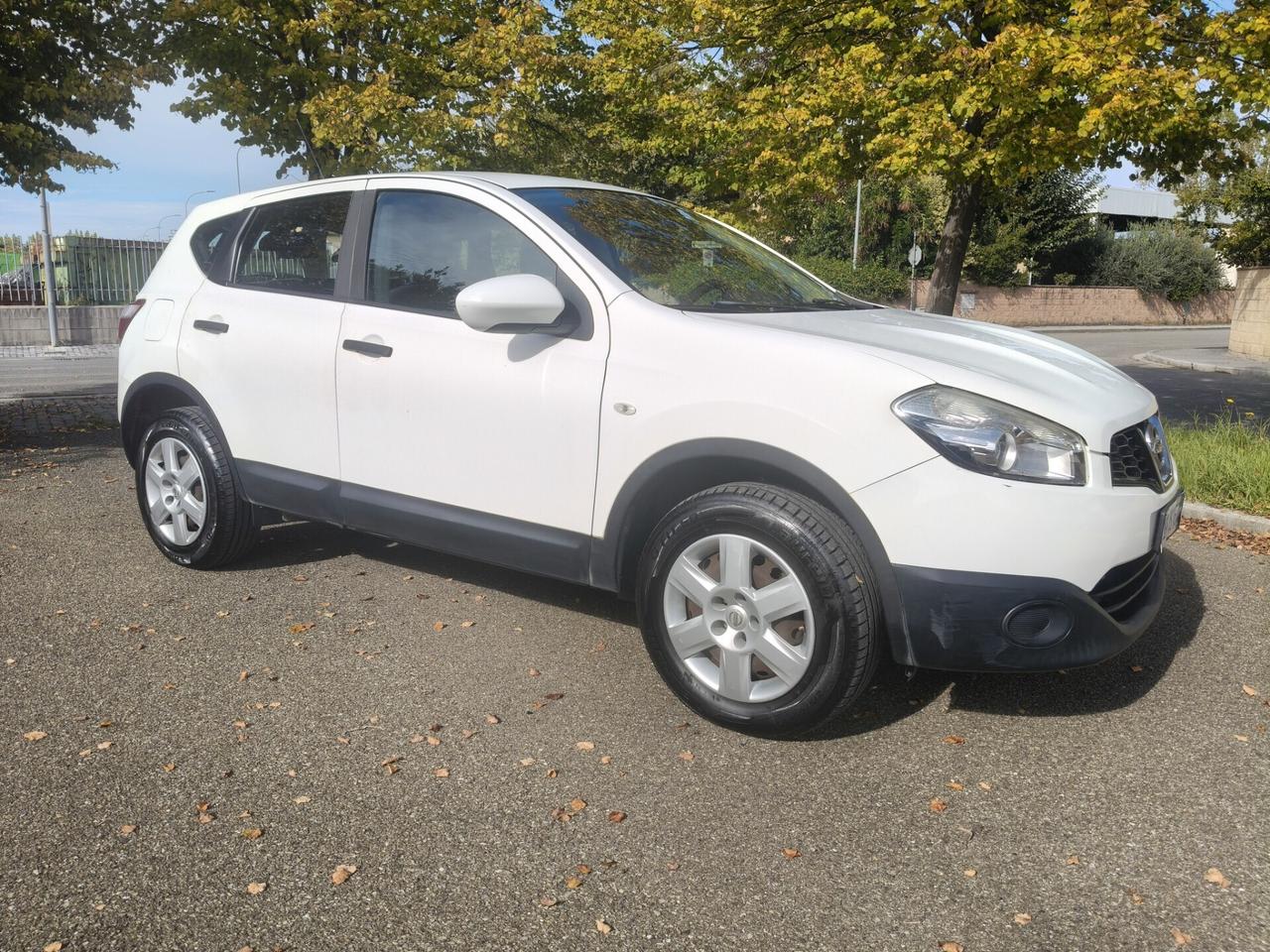 Nissan Qashqai 1.6 del 11 SOLO 137.000 KM