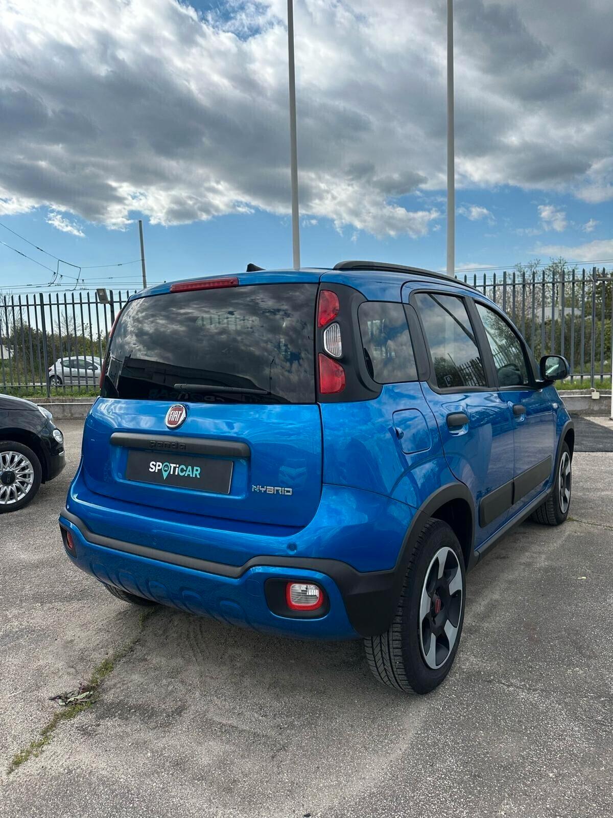 Fiat PANDA 1.0 CROSS Km aziendale 2024