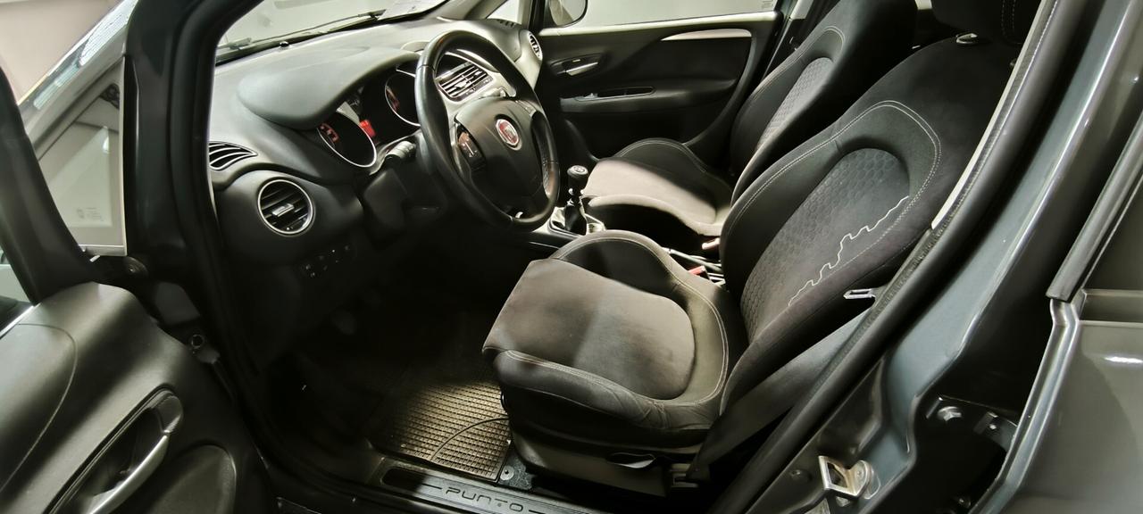 Fiat Punto 1.2 8V 5 porte Lounge ok neopatentati