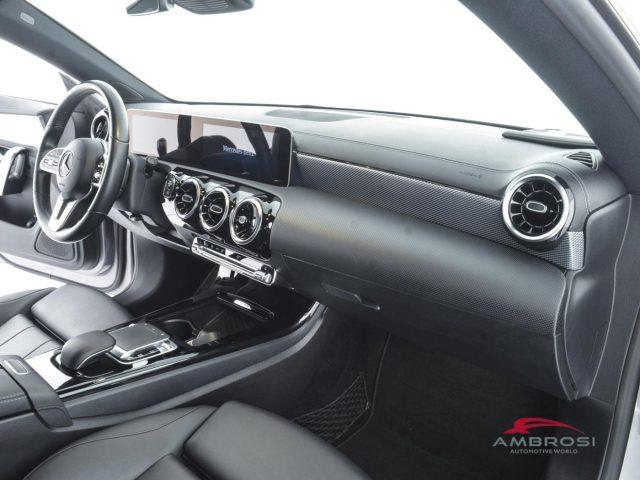 MERCEDES-BENZ CLA 180 180 Sport auto
