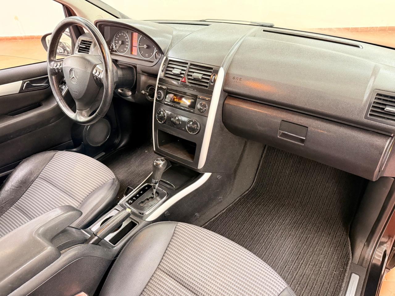 Mercedes A 180 CDI BlueEFFICIENCY Cambio Automatico