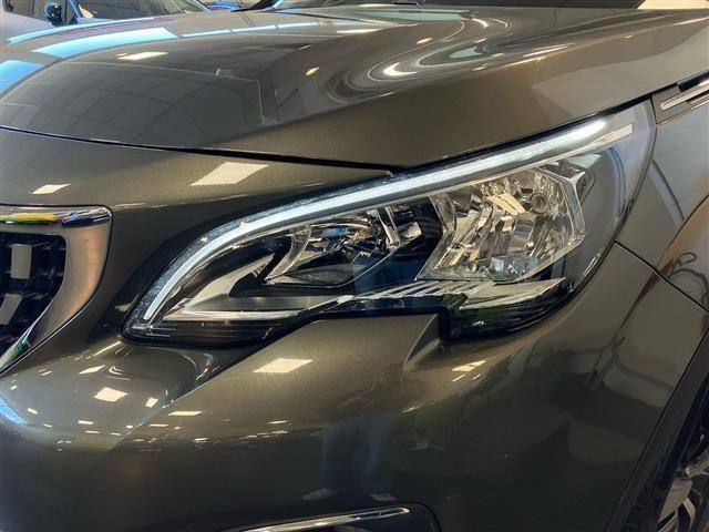 PEUGEOT 3008 1.2 PureTech Turbo Allure S&S my18