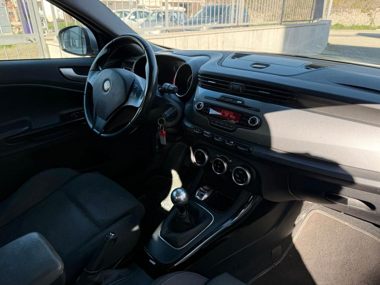 Alfa Romeo Giulietta 1.6 JTDm-2 105 CV Distinctive