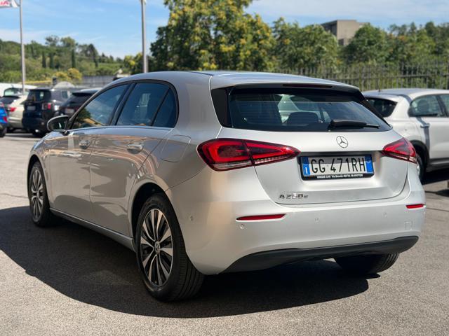 MERCEDES-BENZ A 250 e Automatic EQ-Power Business Extra
