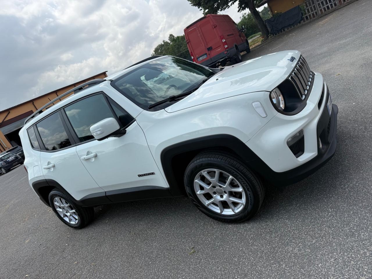 Jeep Renegade 4xe eletttica/benzina