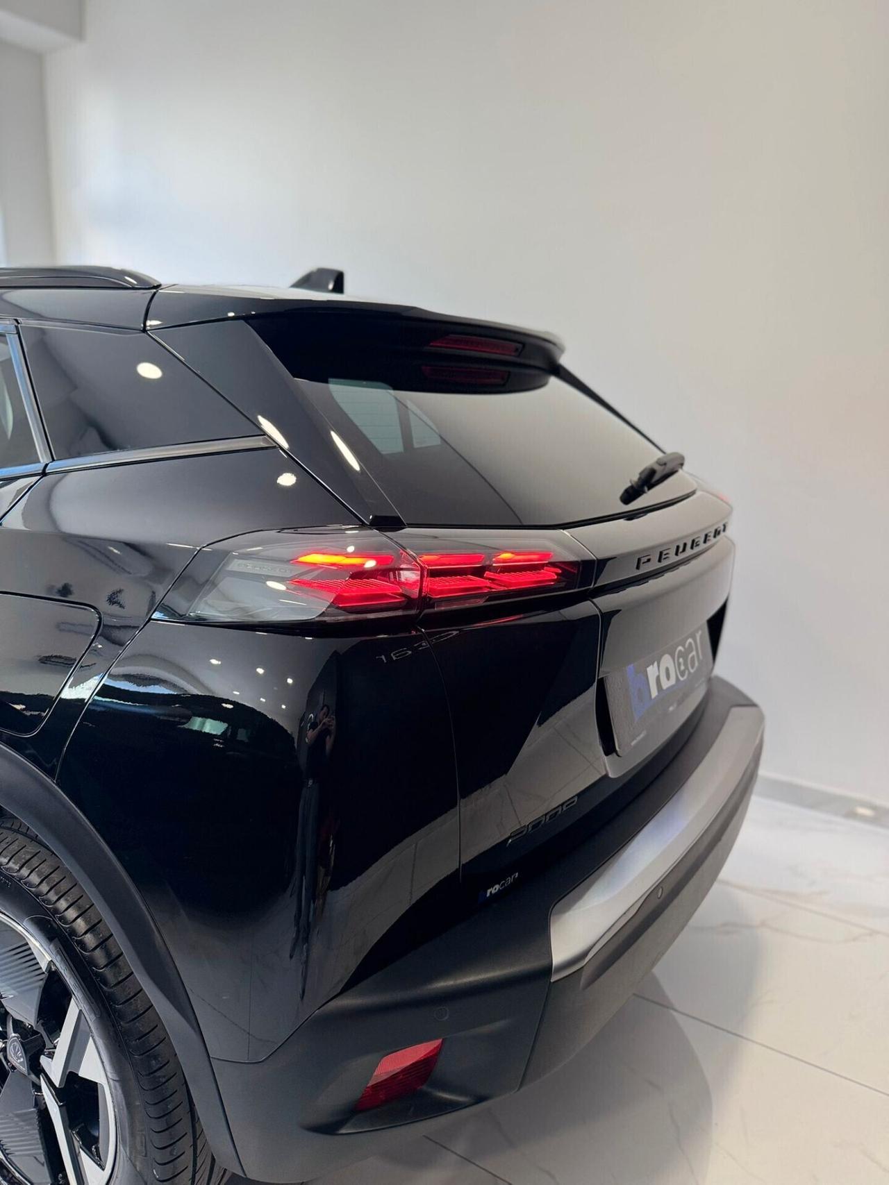 Peugeot 2008 BlueHDi 130 S&S EAT8 MOLTO BELLA