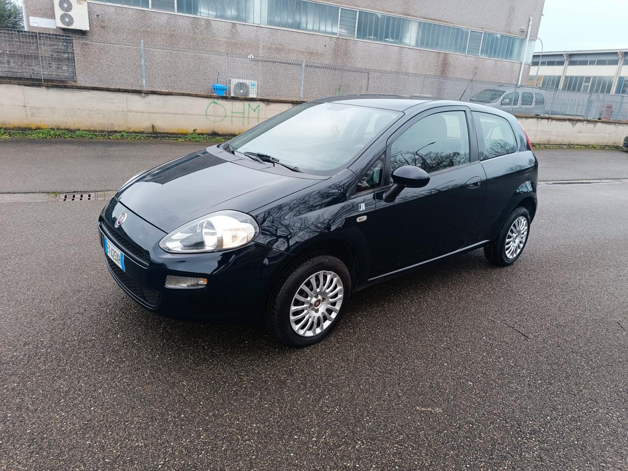 Fiat Punto 1.4 natural Power 2015 SOLO 134.000 KM