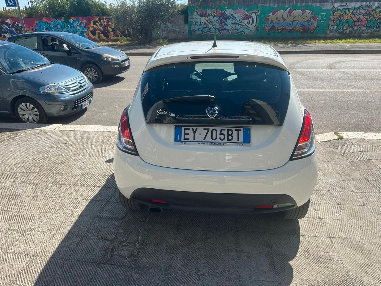 Lancia Ypsilon 1.2 69 CV 5 porte Silver