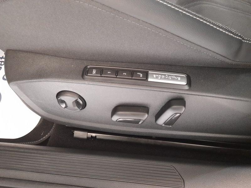 Volkswagen Golf 2.0 TDI SCR 110KW Style DSG