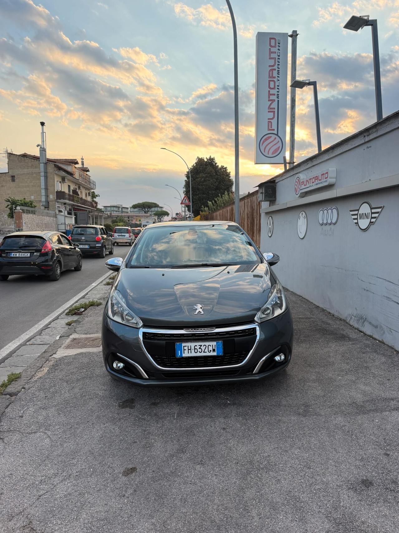 Peugeot 208 I 2015 5p 1.6 bluehdi Allure 75cv