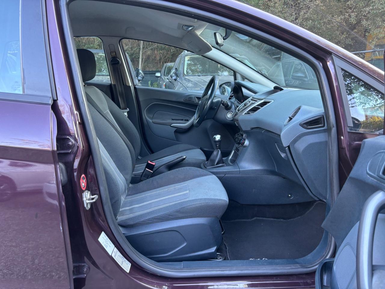 Ford Fiesta 1.4 5 porte Bz.- GPL Titanium OK Neopatentati