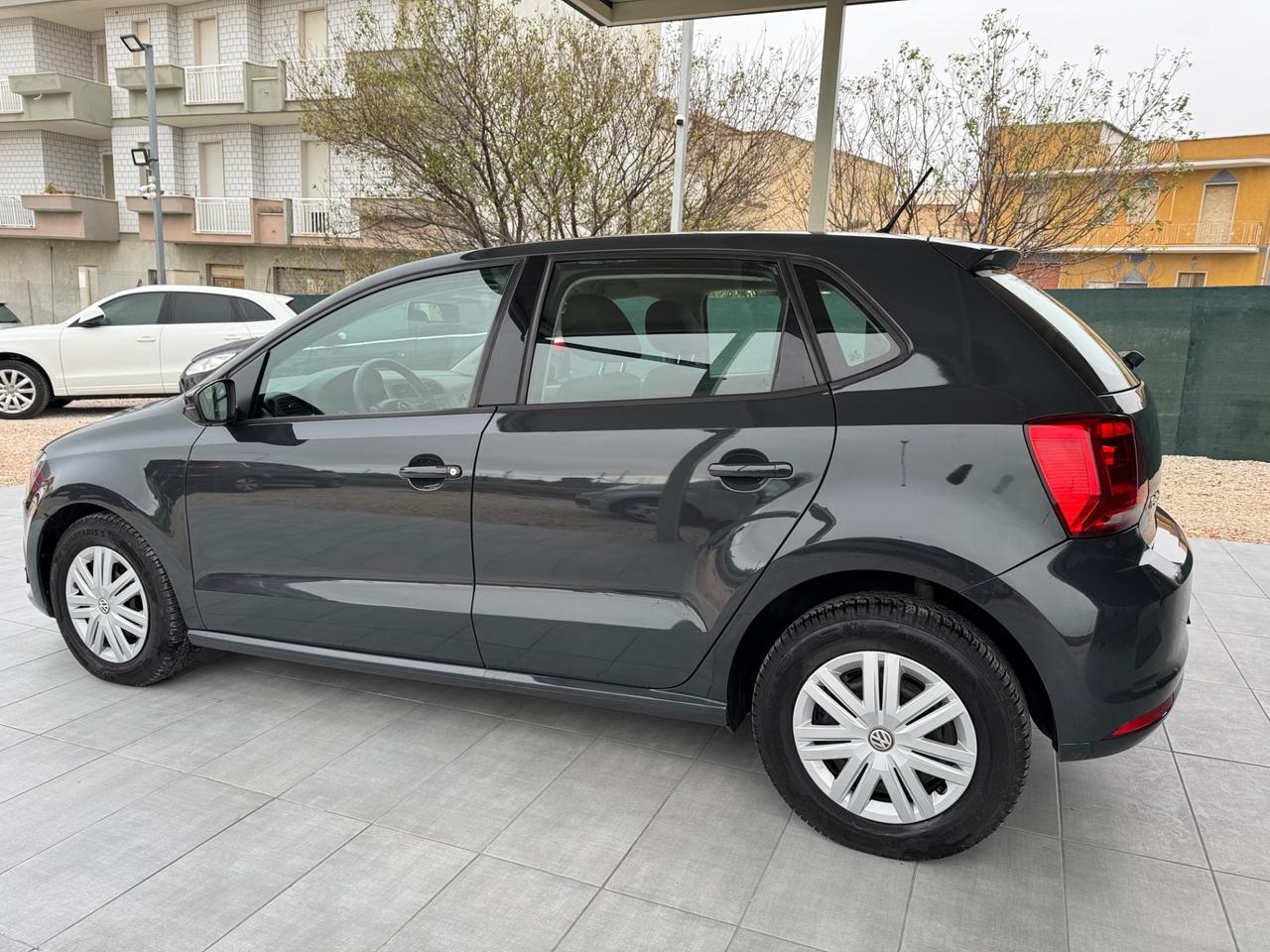 Volkswagen Polo 1.0 MPI 5p. Trendline