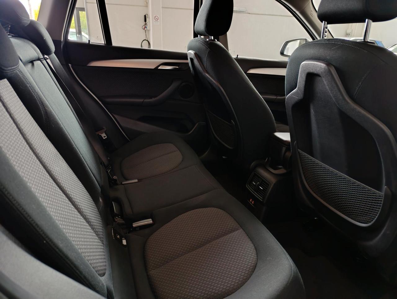 BMW X1 xdrive18d Business Advantage auto