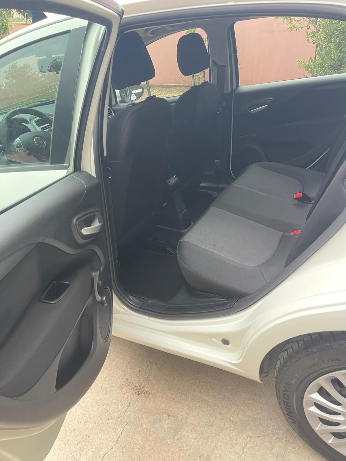 Fiat Punto 1.3 MJT II S&S 95 CV 5 porte Street