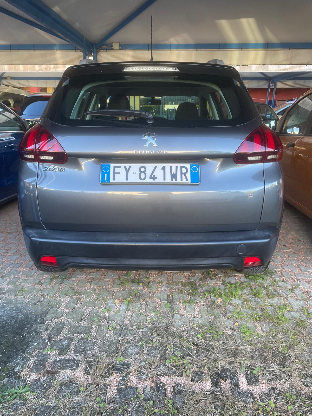 Peugeot 2008 BlueHDi 100 cv