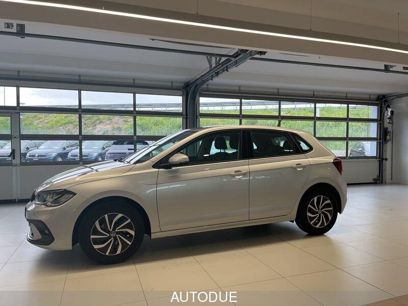 Volkswagen Polo VI 2022 1.0 tsi Life 95cv dsg
