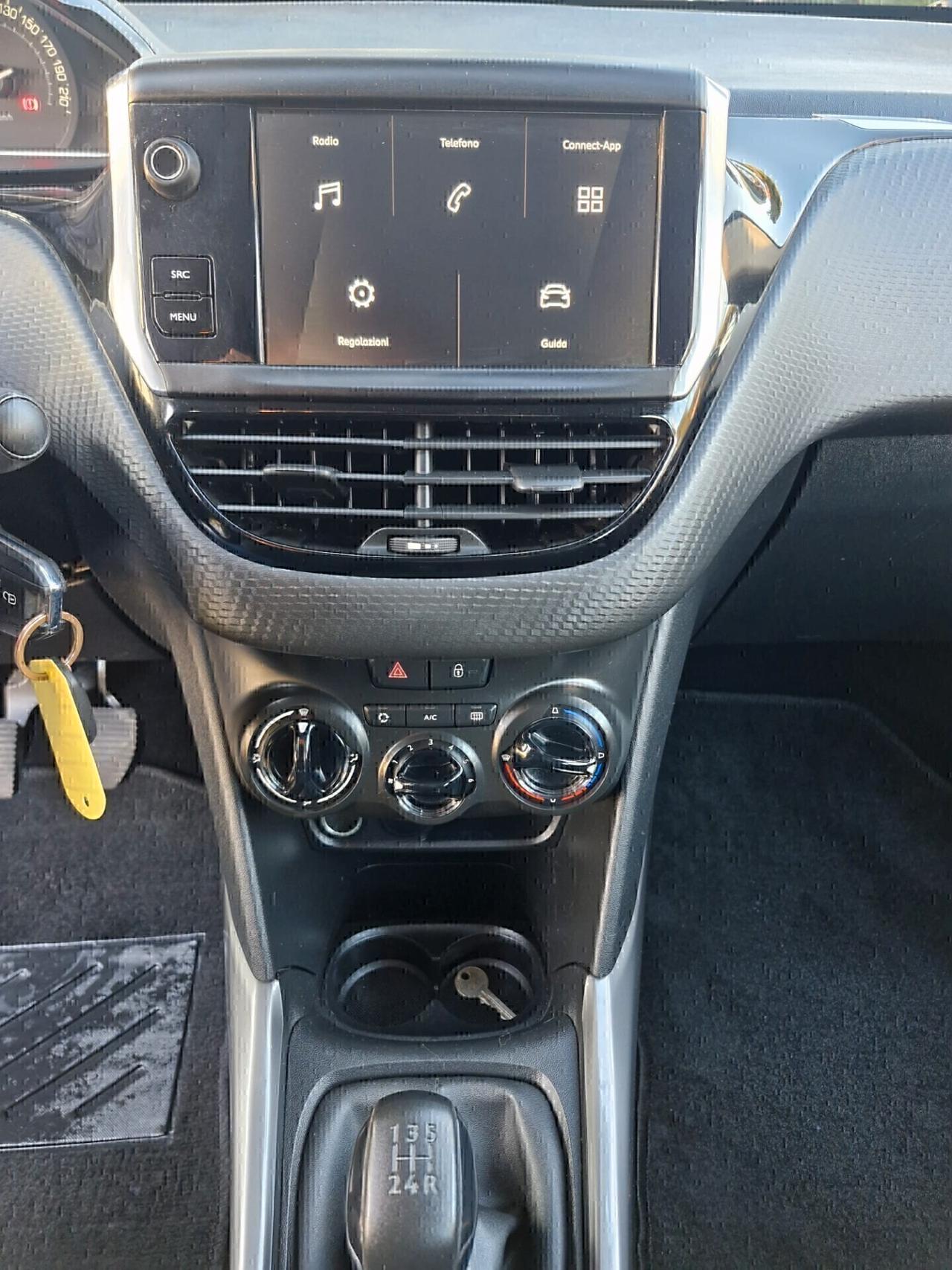 Peugeot 2008 1.2 49000KM-Cinghia Nuova-12/2019