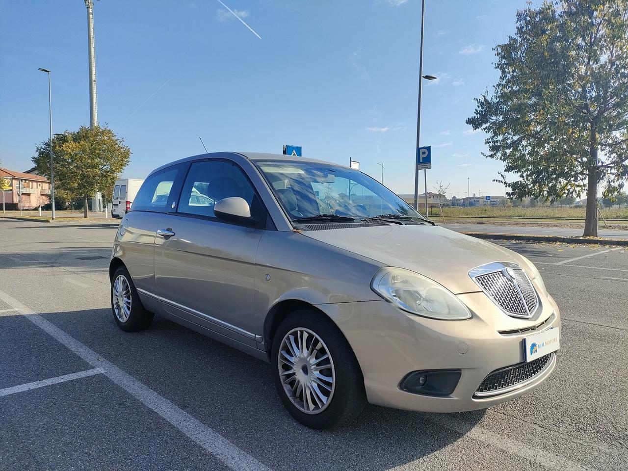 LANCIA Ypsilon 1.4 Oro Ecochic GPL