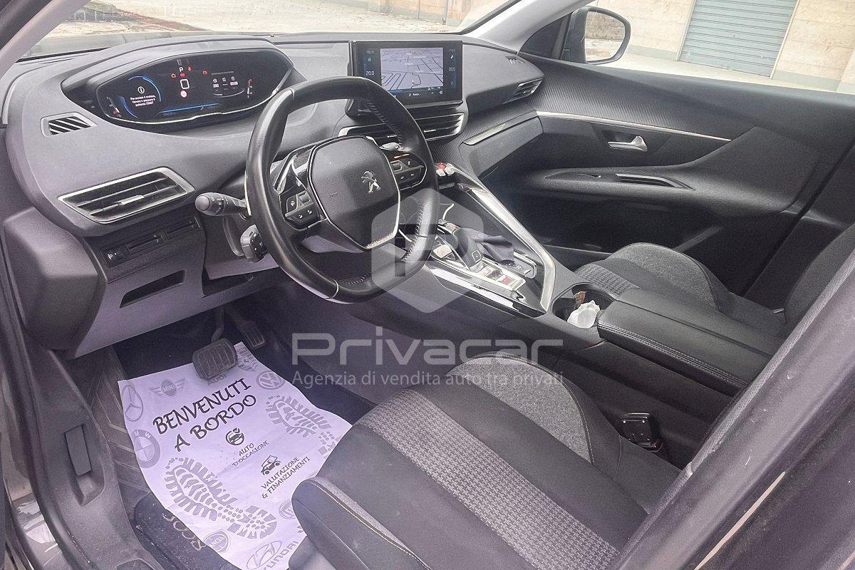 PEUGEOT 3008 BlueHDi 130 S&S EAT8 Active Business