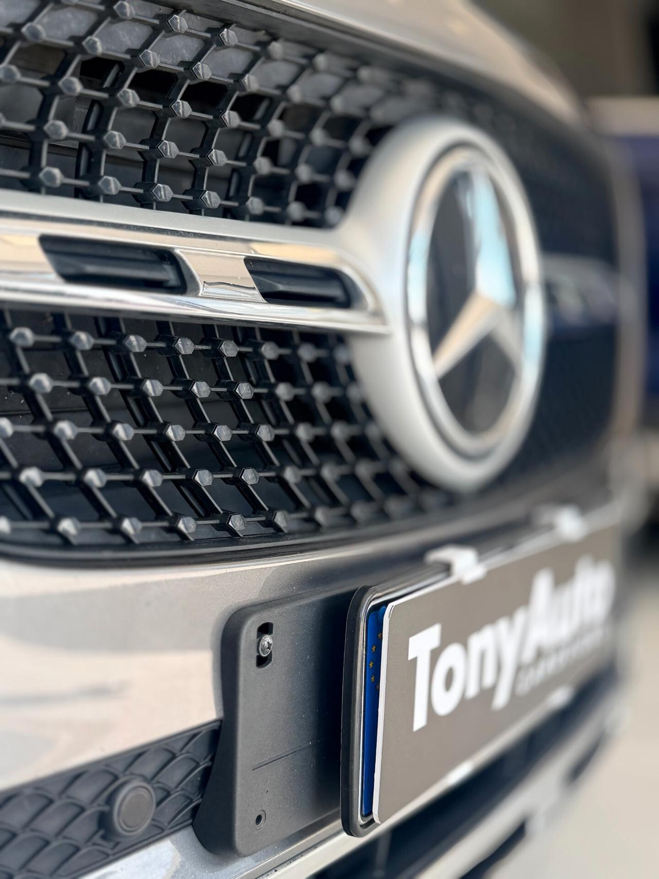 Mercedes-benz GLA 200 d Premium auto AMG TETTO APRIBILE,LUCI SOFFUSE,TELECAMERA,APPLE CARPLAY,SEDILI RISCALDABILI,VIRTUAL