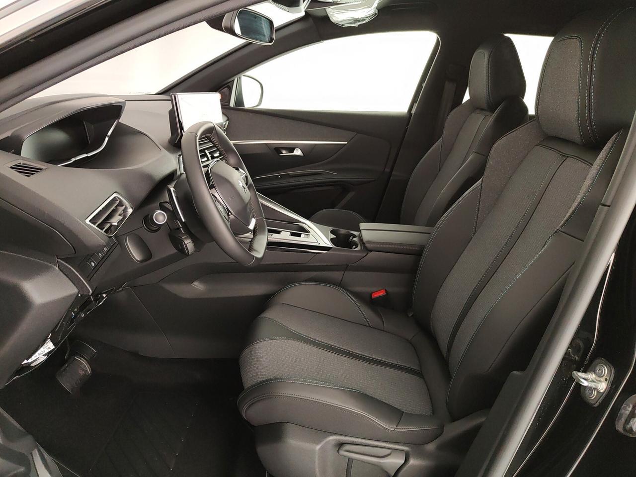 Peugeot 3008 1,6 Hybrid Phev 225cv Allure eat8