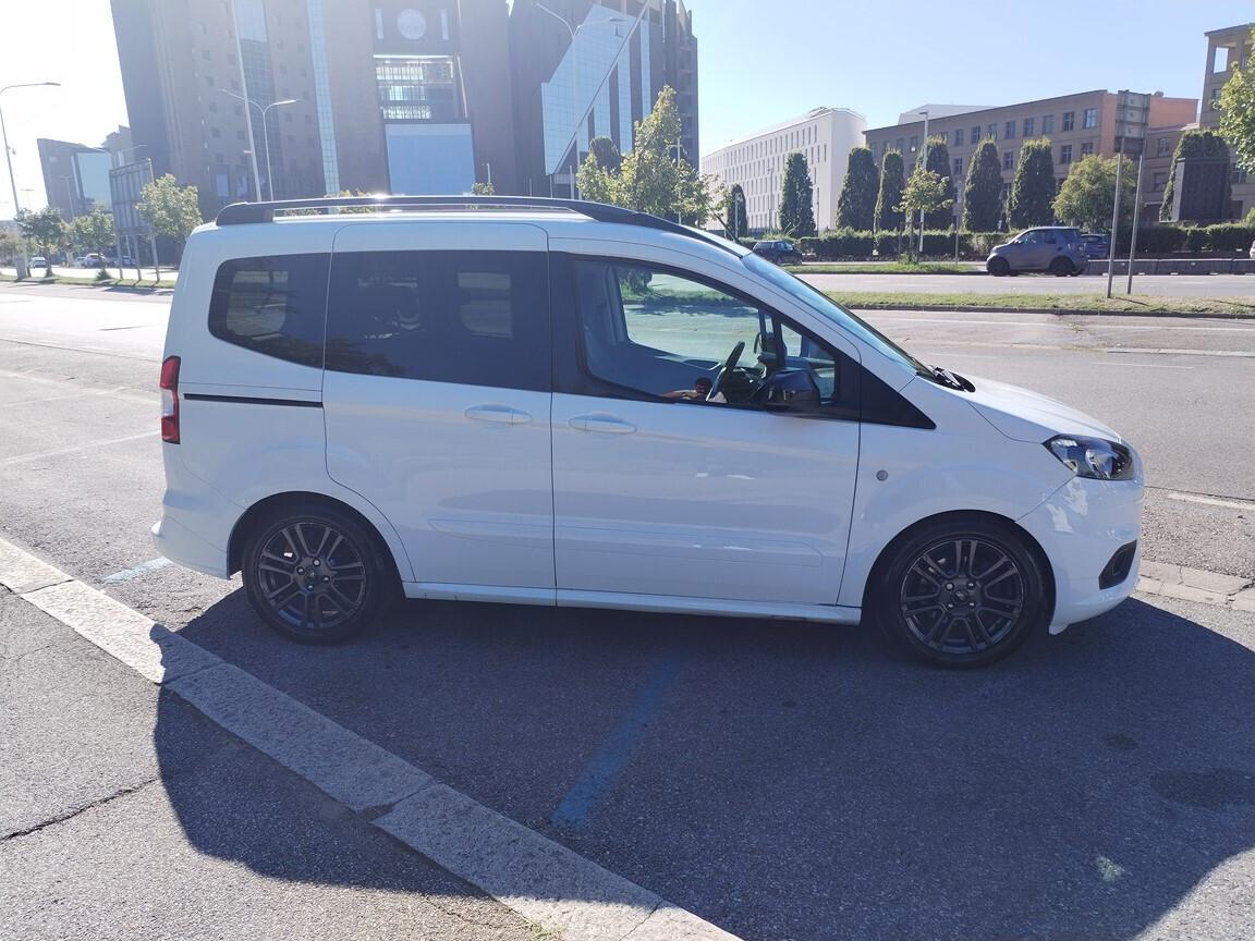 Ford Tourneo Courier 1.5 TDCI 75 CV Sport 94700KM 5/2019