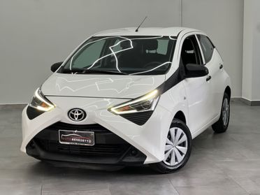 Toyota Aygo 1.0 VVT-i 72 CV 5 porte x-play