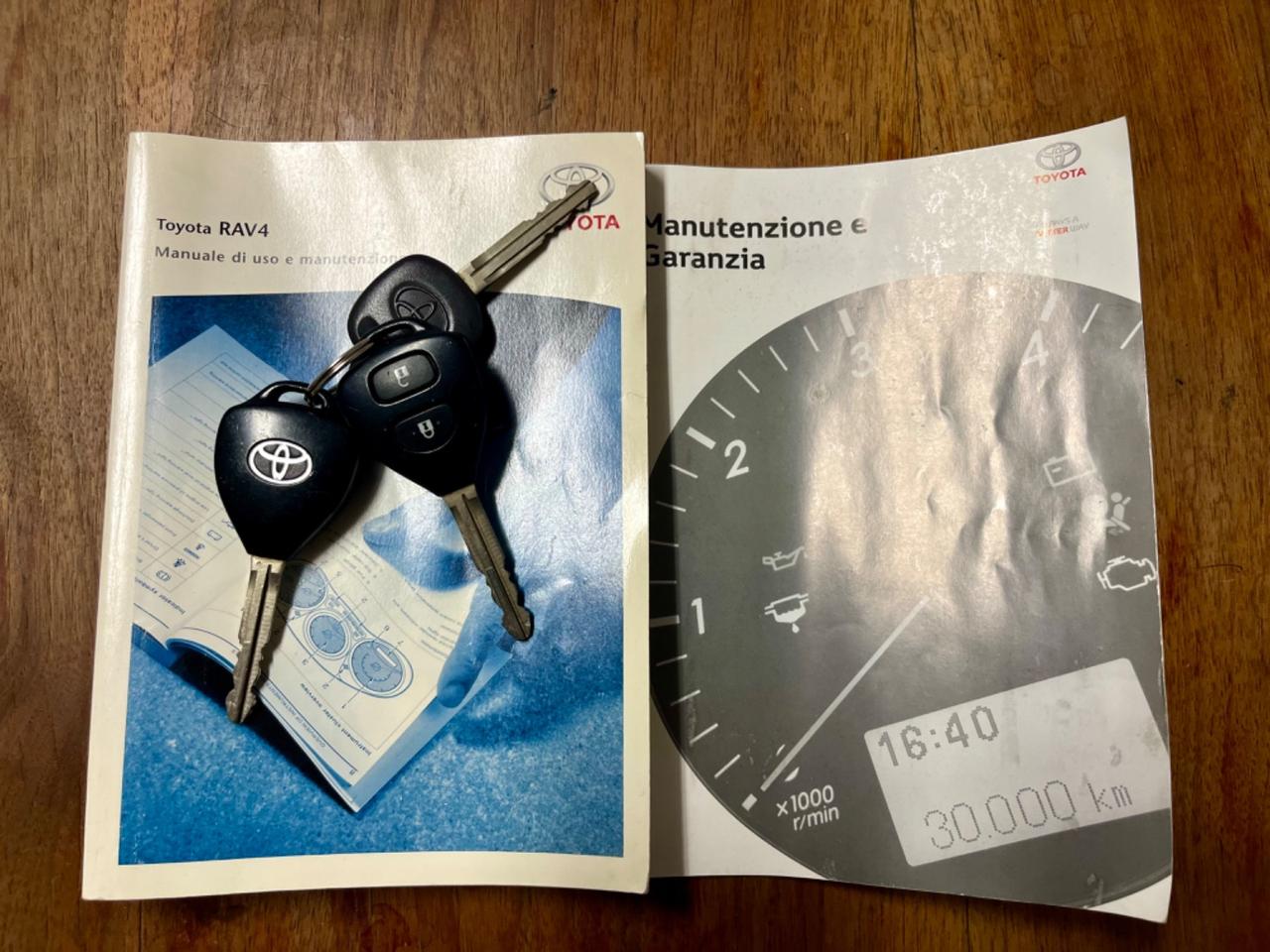 Toyota RAV4 2.2D-4D 155.000km 2007 4x4 perfetta