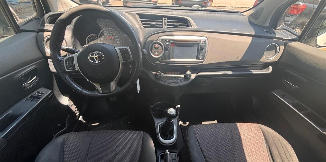 Toyota Yaris 1.4 D-4D 5 porte Lounge