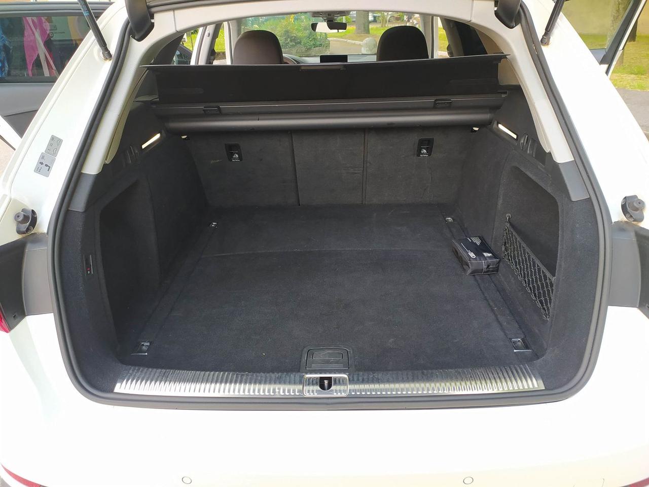 Audi A4 2.0 TDI ultra Business Sport