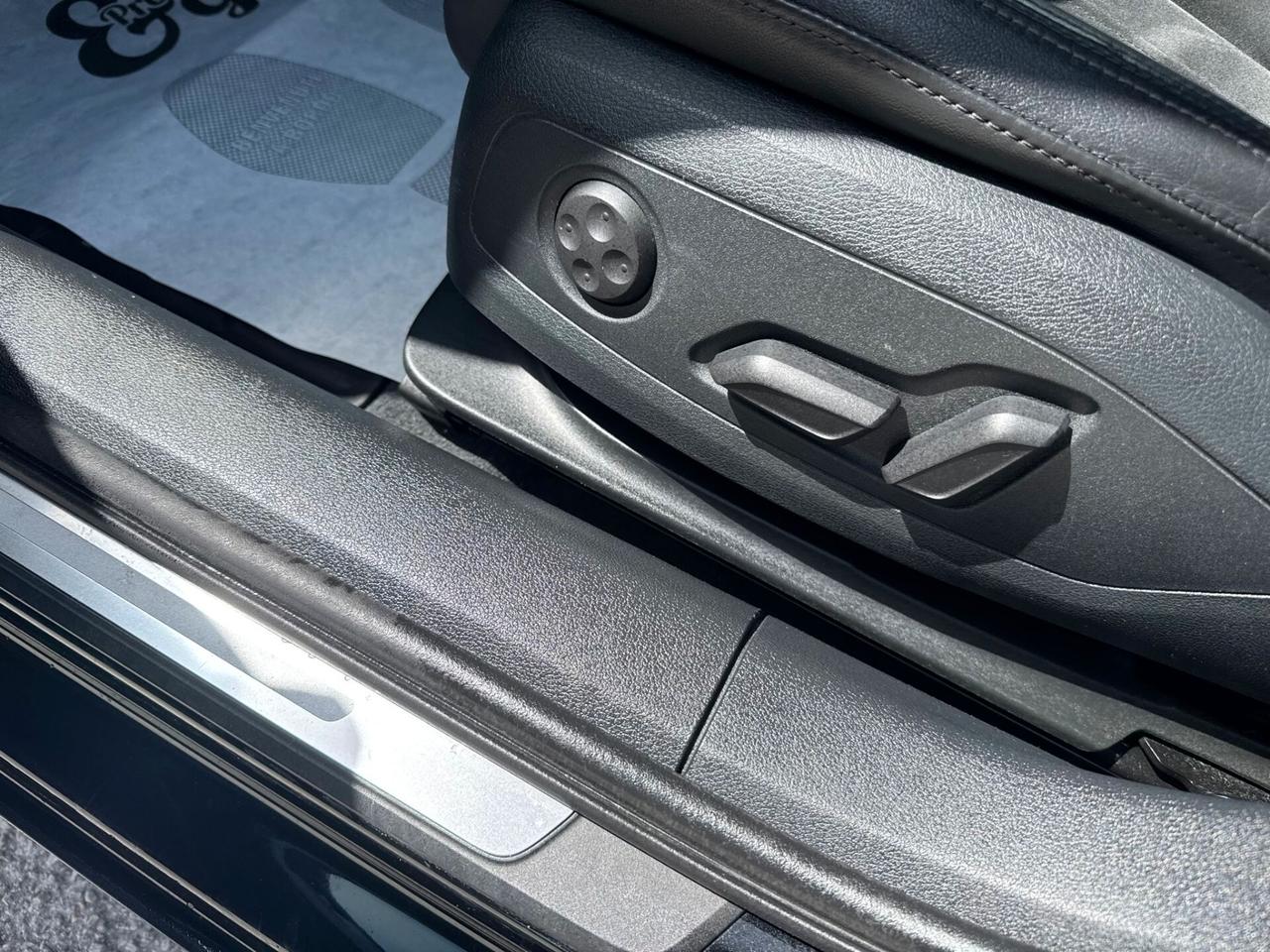 Audi A4 Avant 2.0 TDI 190 CV ultra S tronic GARANZIA