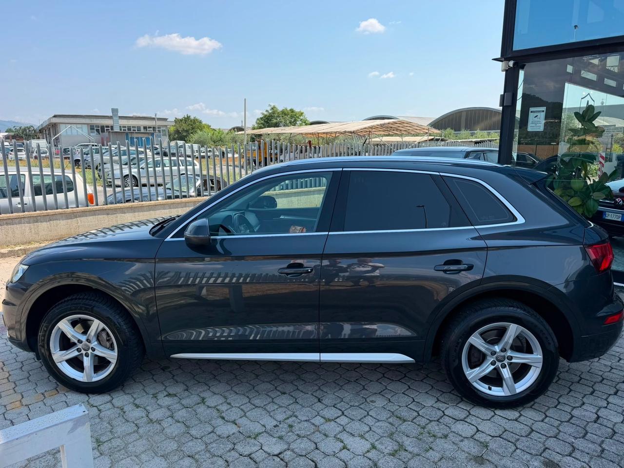 Audi Q5 40 TDI quattro S tronic line plus