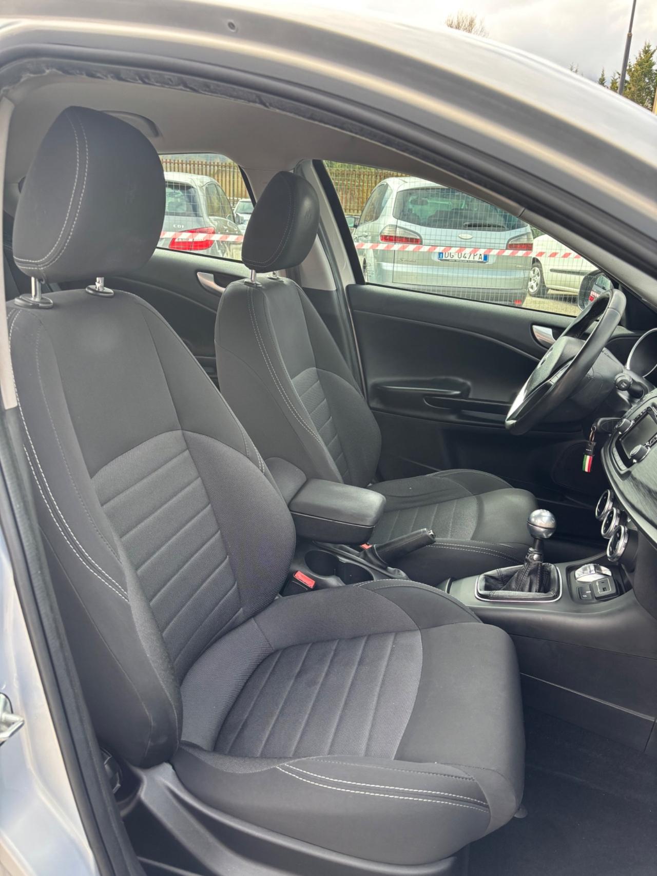 Alfa Romeo Giulietta 1.6 JTDm 120 CV Super